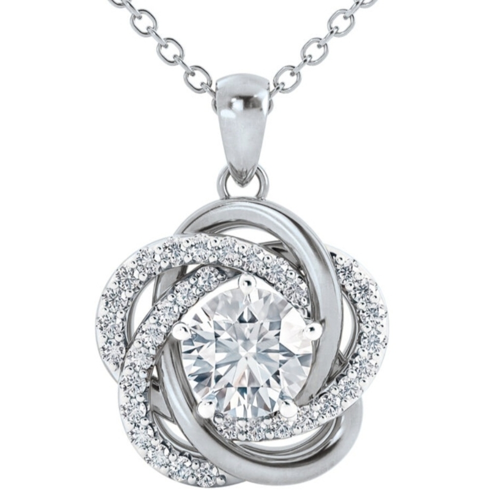 Elegant Silver Pendant Necklace